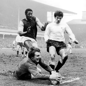 English League Division One match at Upton Park. West Ham United 3 v Derby County 3 English League Division One match at Upton Park. West Ham United 3 v Derby County 3