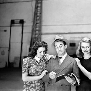 Entertainers Stanley Lupino, Pat Kirkwood (Left), Sally Gray