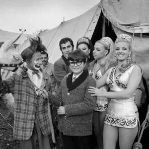 Entertainment Circus Children: 10 year old David Hibling Entertainment Circus Children: 10 year old David Hibling