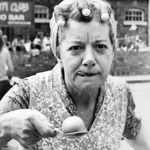 Entertainment: Television actress Jean Alexander who plays Hilda Ogden in Coronation