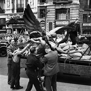Eros returns to Piccadilly Circus following the end of the second world war. June 1947