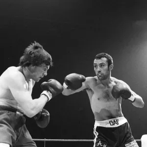 European Middleweight holder Tony Sibson v Alan Minter at Wembley 1981 European Middleweight holder Tony Sibson v Alan Minter at Wembley 1981
