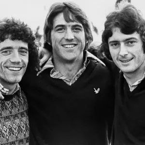 Everton's Bob Latchford with England Teammates Print 1978