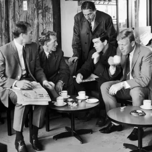 Everton players enjoy a cup of tea at Speke Airport before flying out to Norway Everton players enjoy a cup of tea at Speke Airport before flying out to Norway