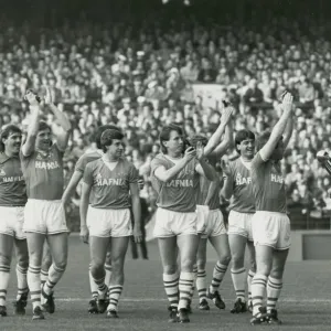 Everton players including Neviile Southall, Gary Stevens, Kevin Sheedy, Trevor Steven Everton players including Neviile Southall, Gary Stevens, Kevin Sheedy, Trevor Steven