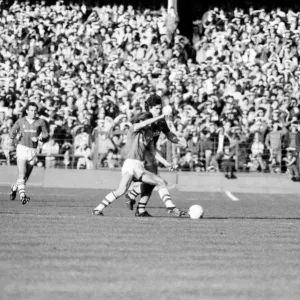 Everton v. Aston Villa. October 1984 MF18-01-015 The final score was a two one Everton v. Aston Villa. October 1984 MF18-01-015 The final score was a two one