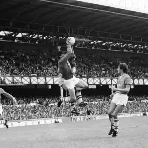 Everton v. Aston Villa. October 1984 MF18-01 The final score was a two one Everton v. Aston Villa. October 1984 MF18-01 The final score was a two one
