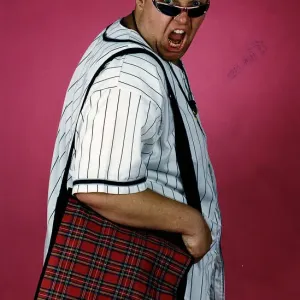 Ewan MacLeod Sunday Mail record bag offer red tartan wearing sunglasses mouth open Ewan MacLeod Sunday Mail record bag offer red tartan wearing sunglasses mouth open