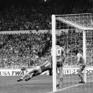 1981 F.A. Cup Final Print: Manchester City v Tottenham Hotspur 1981 F.A. Cup Final Print: Manchester City v Tottenham Hotspur