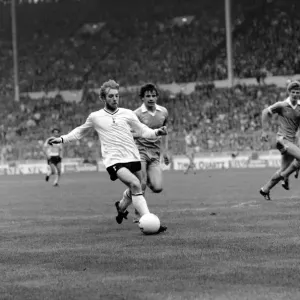 Steve Archibald 1981 F.A. Cup Final Print