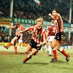 FA Cup 5th round between West Ham and Sunderland. Sunderland celebrate following David FA Cup 5th round between West Ham and Sunderland. Sunderland celebrate following David