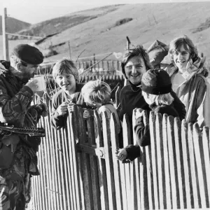 Falklands War Task Force Print - Soldier with Children and Hot Drink Falklands War Task Force Print - Soldier with Children and Hot Drink