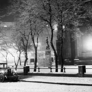 A fall of snow transforms Barras Bridge and St Thomas A fall of snow transforms Barras Bridge and St Thomas