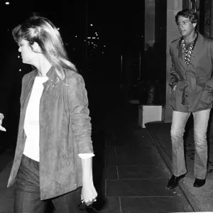 Farrah Fawcett Majors with Ryan O'Neal 1980 Print