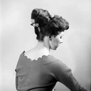 Fashion: Hair styles by Raymond. April 1956 B475-010