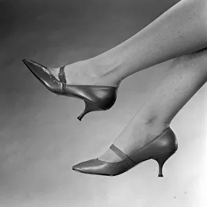 Fashion Shoes January 1962