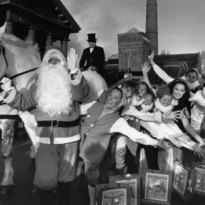 Father Christmas accompanied by Snow White and the seven dwarfs, a pantomime horse