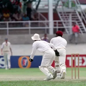 February 1990 90-1082-107 International Test Match Cricket. West Indies vs England