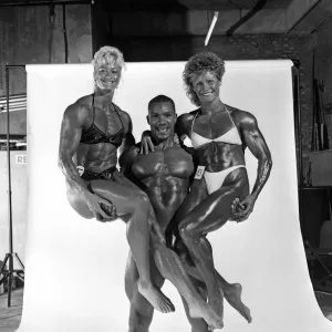 Femmes et haltérophiles. 12 septembre 1987.