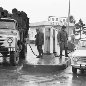 A filing station on the edge of Moscow 17th October 1976