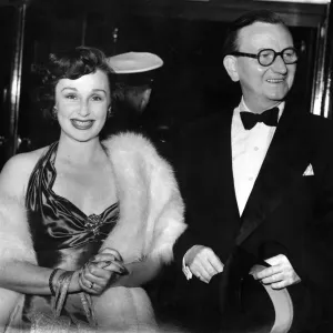 Film Premiere of Sunset Boulevard, at the Carlton Theatre. Googie Withers