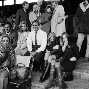 Film stars Rod Taylor, Christopher Plummer and Camilla Sparv together with 175 extras