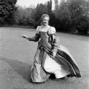 Filming Mary, Queen of Scots began at Shepperton Studios Filming Mary, Queen of Scots began at Shepperton Studios