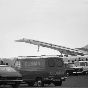 On a fine August day in 1977, Concorde 101 touches down at her final home at Duxford On a fine August day in 1977, Concorde 101 touches down at her final home at Duxford