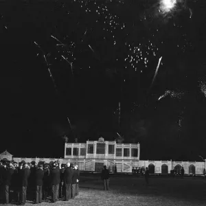 The Firework Show in Hyde Park Print, 28th July 1981 (01070) The Firework Show in Hyde Park Print, 28th July 1981 (01070)