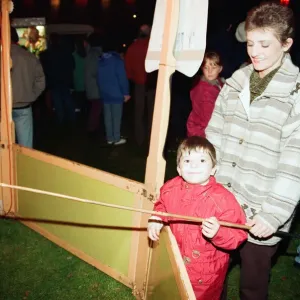 Fireworks, Kings Meadow park, Reading, Berkshire, 4th November 1995 Fireworks, Kings Meadow park, Reading, Berkshire, 4th November 1995