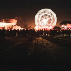 Fireworks, Kings Meadow park, Reading, Berkshire, 4th November 1995 Fireworks, Kings Meadow park, Reading, Berkshire, 4th November 1995