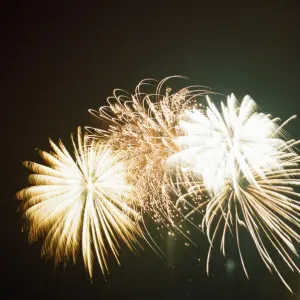 Fireworks, Kings Meadow park, Reading, Berkshire, 4th November 1995 Fireworks, Kings Meadow park, Reading, Berkshire, 4th November 1995