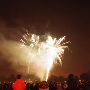 Fireworks, Kings Meadow park, Reading, Berkshire, 4th November 1995 Fireworks, Kings Meadow park, Reading, Berkshire, 4th November 1995