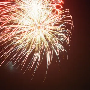 Fireworks, Kings Meadow park, Reading, Berkshire, 4th November 1995 Fireworks, Kings Meadow park, Reading, Berkshire, 4th November 1995
