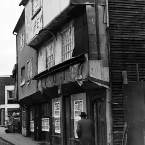 The first of Coventrys medieval, timber framed properties to be dismantled The first of Coventrys medieval, timber framed properties to be dismantled