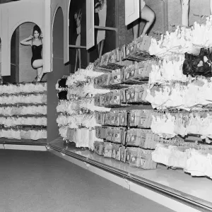First look at new Tesco Store, England, Saturday 20th October 1979. (Location TBC)
