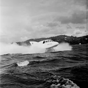 First Picture of the White Hawk speedboat at Speed. It can be seen riding on its