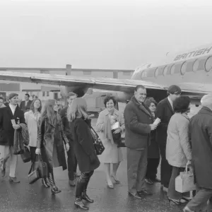 The first plane load of Christmas trippers to fly direct from Coventry to Majorca left The first plane load of Christmas trippers to fly direct from Coventry to Majorca left