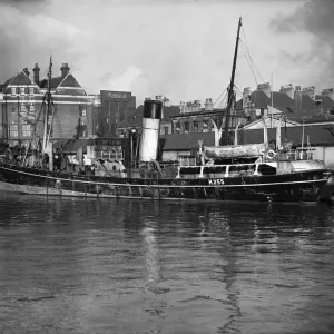 Firth Steam Trawler St Zeno Print, Hull 1948 (01026) Firth Steam Trawler St Zeno Print, Hull 1948 (01026)