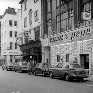 Firth Street Soho London May 1968 Casa & Pepe Spanish Restaurant Golden Lion