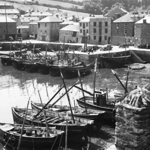 Fishing boats in the inner harbour, Mevagissey July 1939 Fishing boats in the inner harbour, Mevagissey July 1939