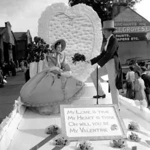 A float in the Newport carnival. 12th August 1954 A float in the Newport carnival. 12th August 1954