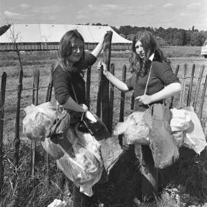 Flora and Daisy two early arrivals at Richfield Avenue, site of Reading Festival 22nd Flora and Daisy two early arrivals at Richfield Avenue, site of Reading Festival 22nd
