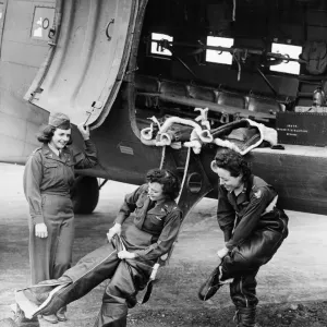Flying nurses of the United States Army Air Force (USaF