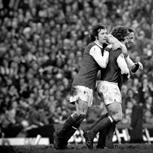 Football: Arsenal F. C. (2) vs. Liverpool F. C. (0). February 1975 75-00618-043