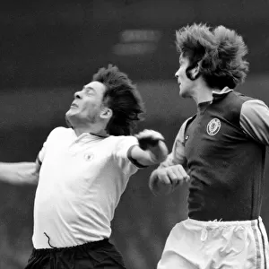 Football: Aston Villa F. C. (2) vs. Manchester United F. C. (0). February 1975 75-01047-061