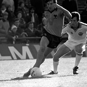 Football Division 1. Aston Villa 3 v. Tottenham Hotspur 0. October 1980 LF04-43-053