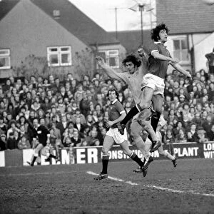 Football: Oxford United vs. Manchester United. February 1975 75-00765-037