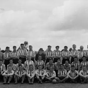 Football Southampton F. C. pose for a team picture Circa 1950 Easson Trainer Football Southampton F. C. pose for a team picture Circa 1950 Easson Trainer