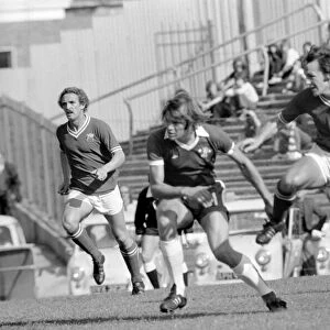 Football / Sport. Chelsea v. Bristol City. September 1975 75-04969-016